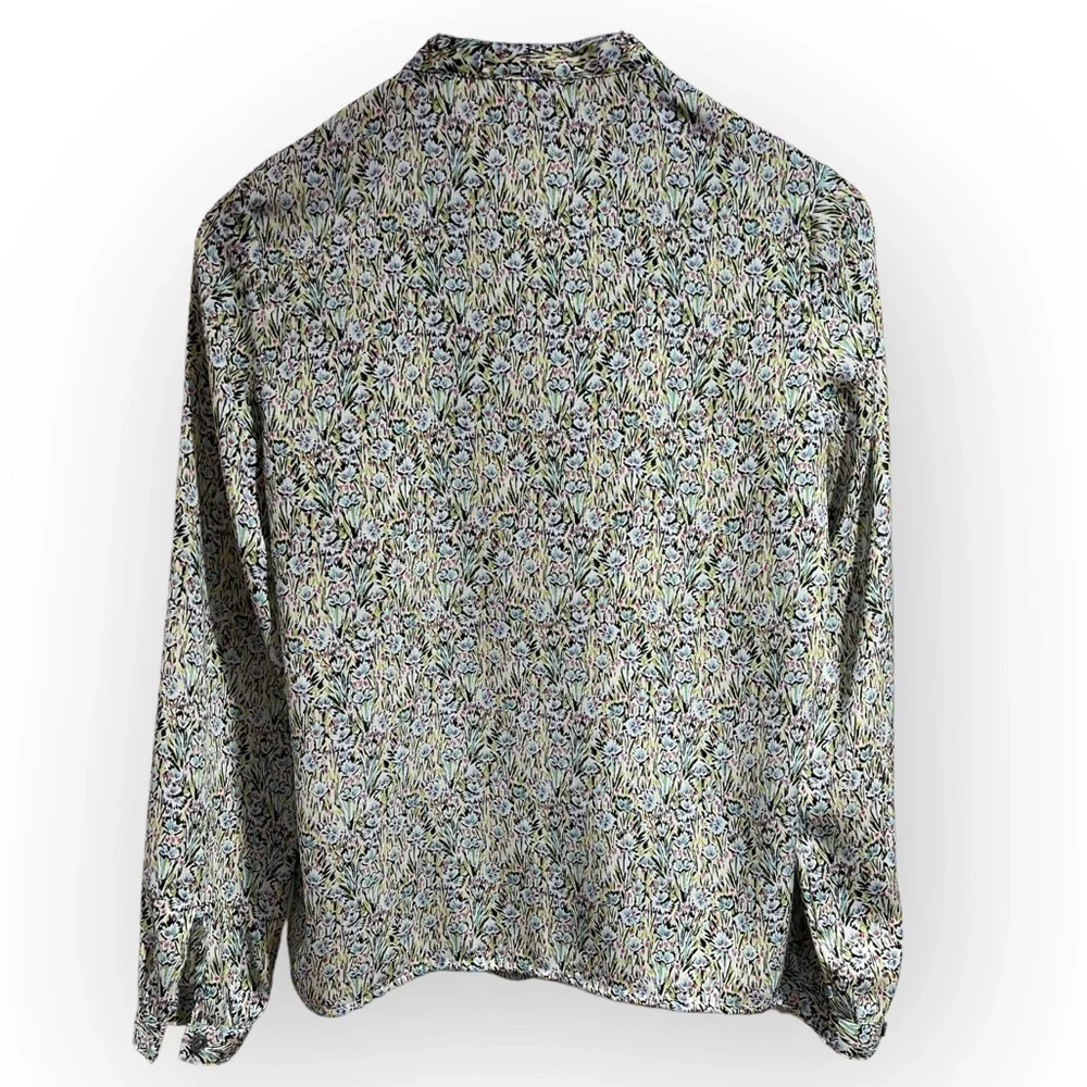 LIZ CLAIBORNE PETITE SMALL FLORAL V NOTCHED NECKLINE LONG SLEEVE BLOUSE - Picture 3 of 5